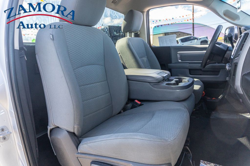 2015 RAM 1500 Image 11