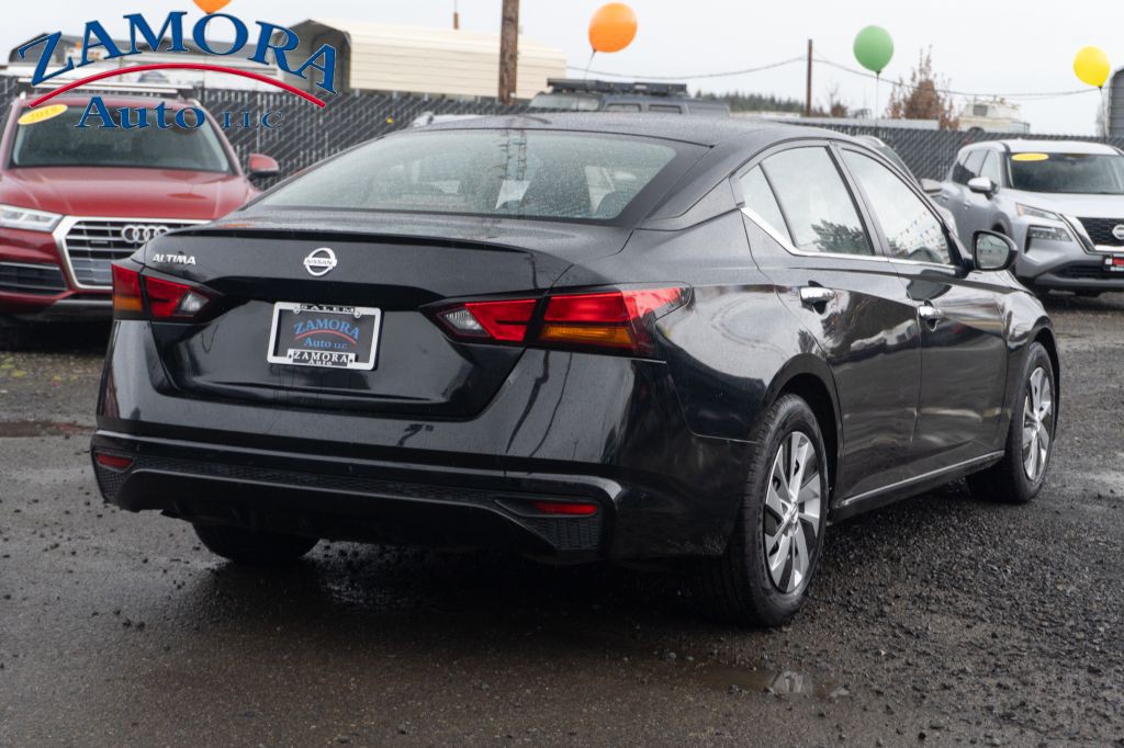 2022 Nissan Altima Image 6