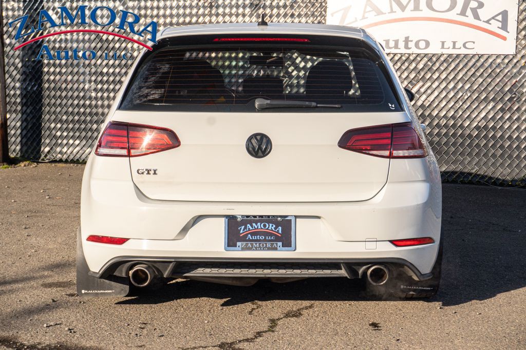 2018 Volkswagen GTI Image 5
