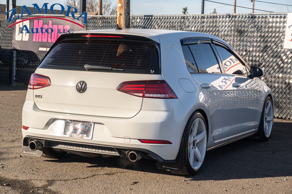 2018 Volkswagen GTI Image 6
