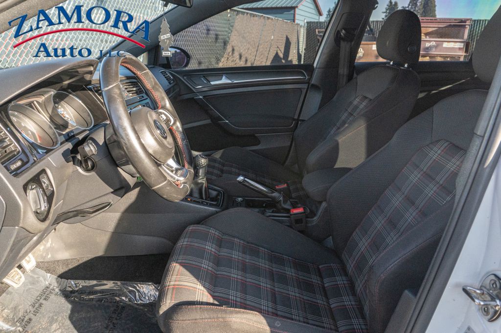 2018 Volkswagen GTI Image 8