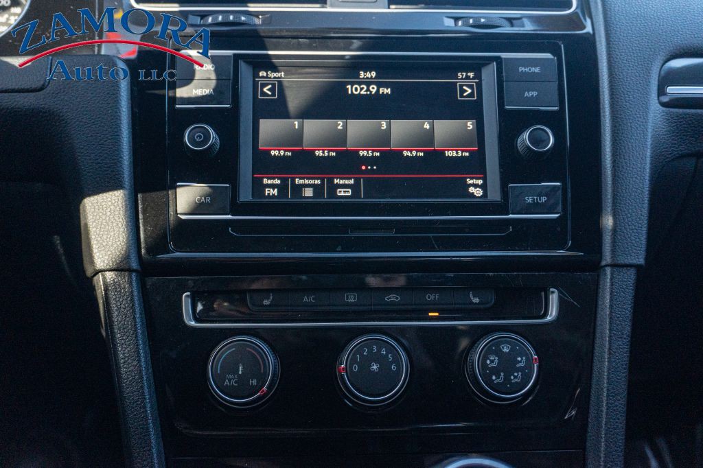 2018 Volkswagen GTI Image 10