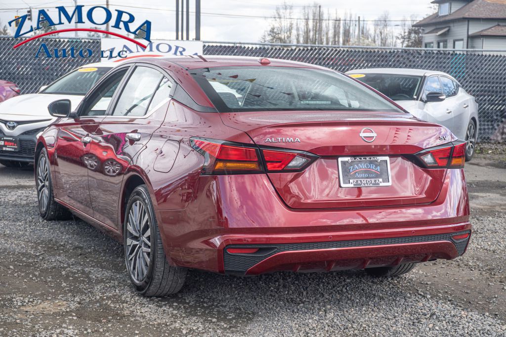 2024 Nissan Altima Image 4