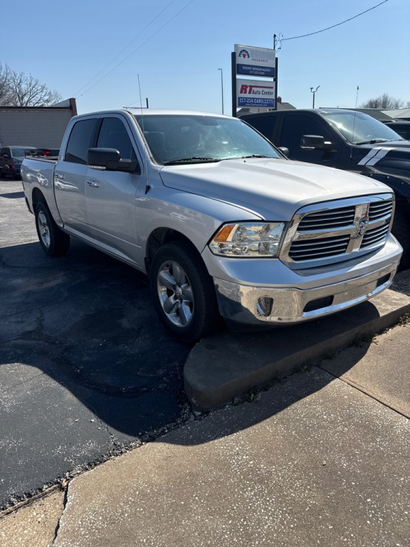 2016 RAM 1500 Image 1