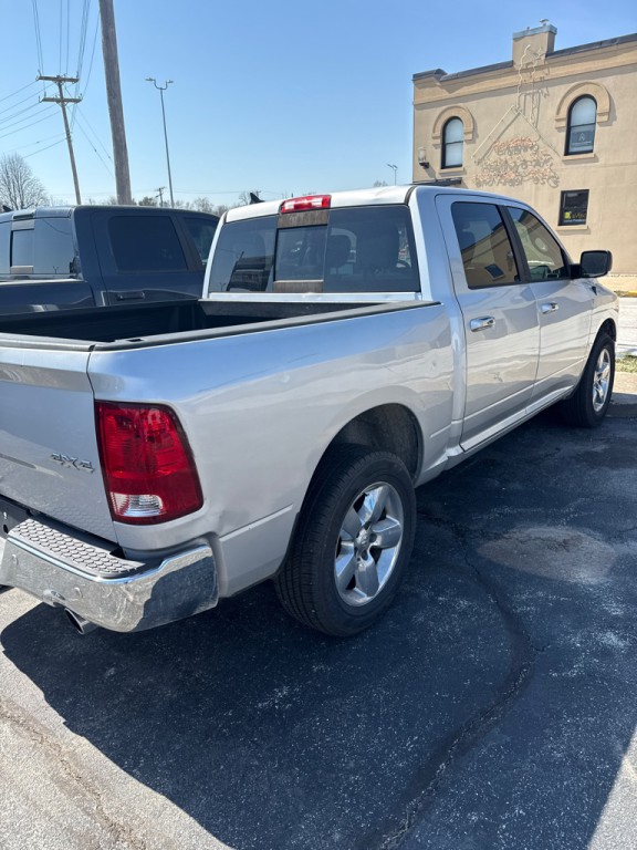 2016 RAM 1500 Image 3