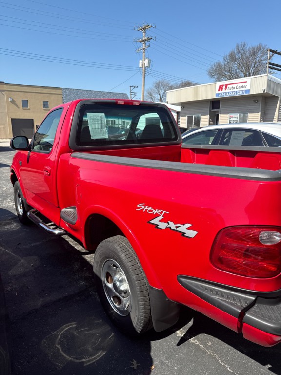 2001 Ford F-150 Image 2