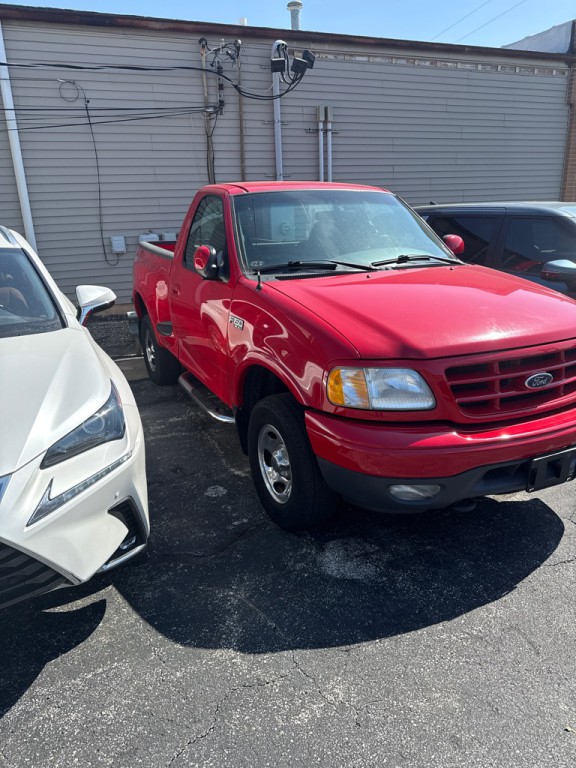2001 Ford F-150 Image 4
