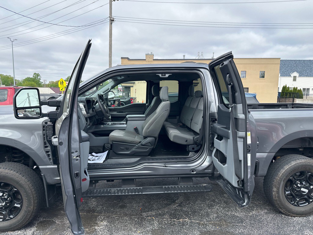 2024 Ford F-250 Image 11