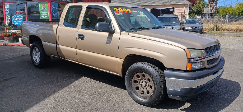 2005 Chevrolet Silverado 1500 Image 2