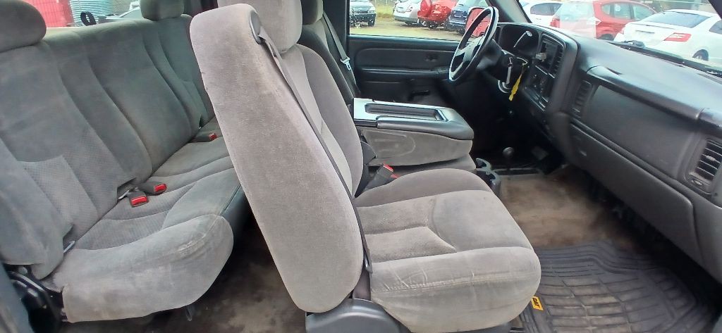 2005 Chevrolet Silverado 1500 Image 14