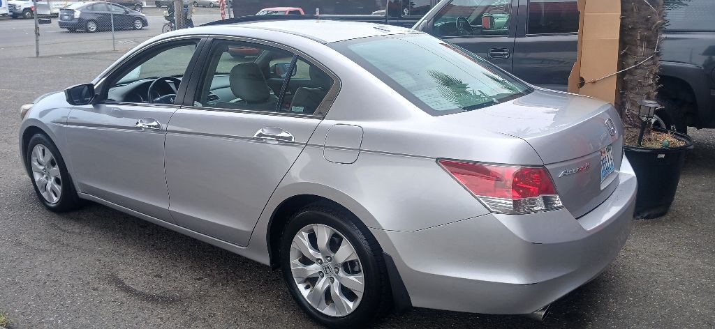 2008 Honda Accord Image 2