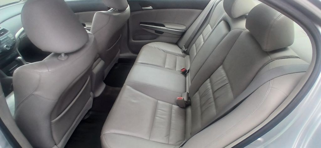 2008 Honda Accord Image 10
