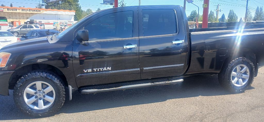 2008 Nissan Titan Image 5
