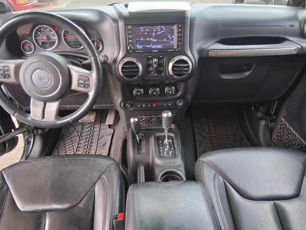 2013 Jeep Wrangler Unlimited Image 14