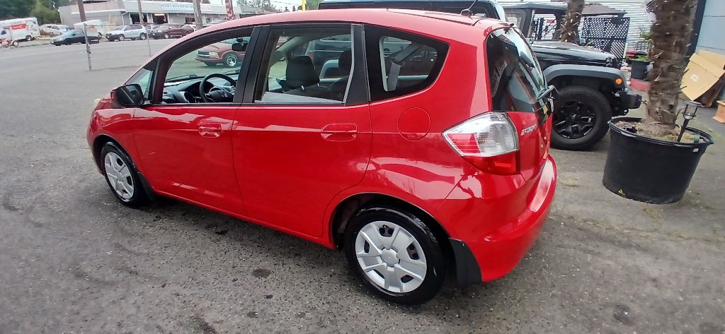 2013 Honda Fit Image 4