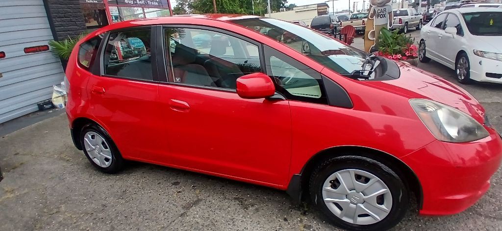 2013 Honda Fit Image 5