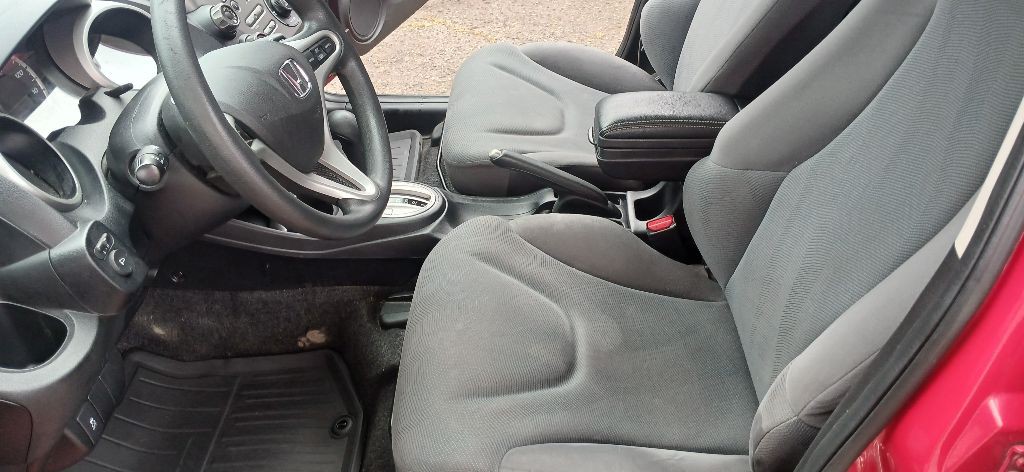 2013 Honda Fit Image 13