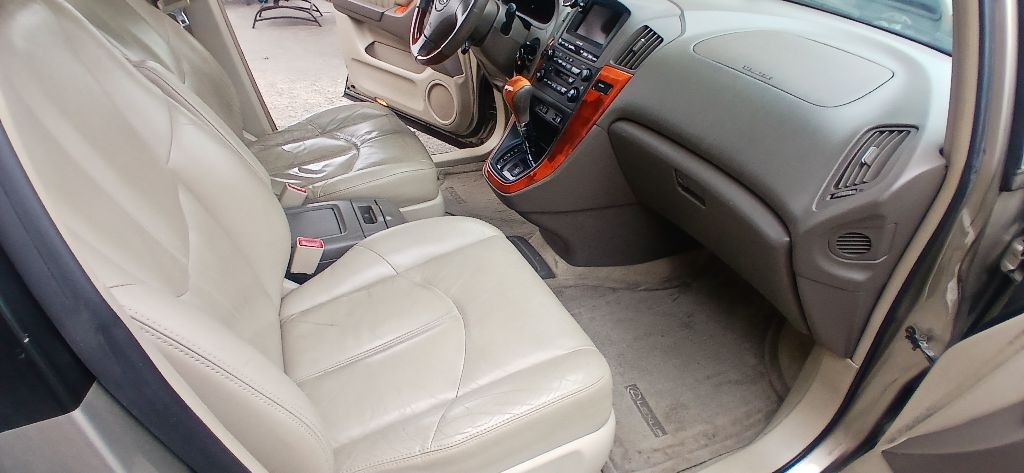 2002 Lexus RX Image 11