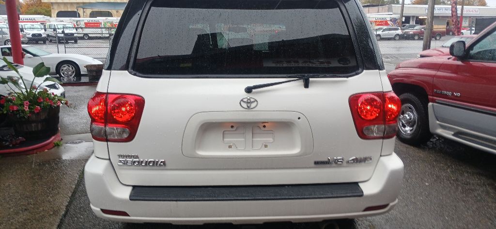2006 Toyota Sequoia Image 9