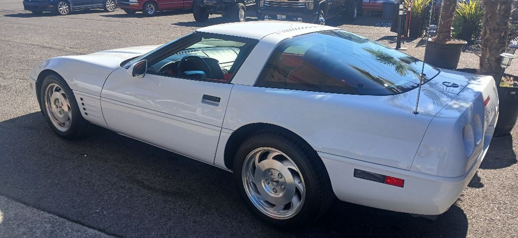 1994 Chevrolet Corvette Image 7