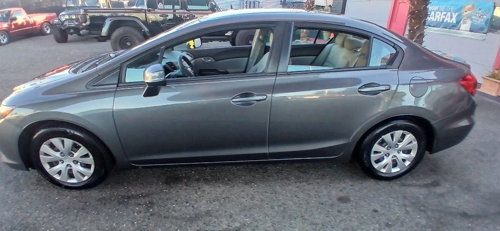 2012 Honda Civic Image 3