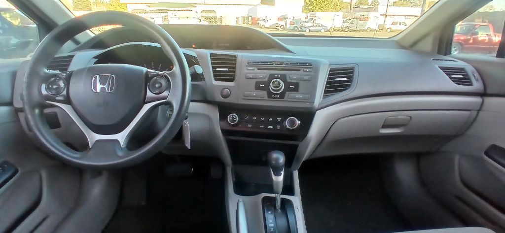 2012 Honda Civic Image 10