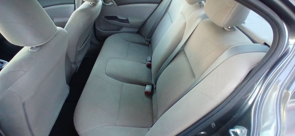 2012 Honda Civic Image 11