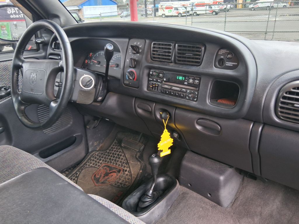 2001 Dodge Ram 1500 Image 8