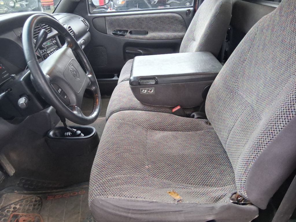 2001 Dodge Ram 1500 Image 9