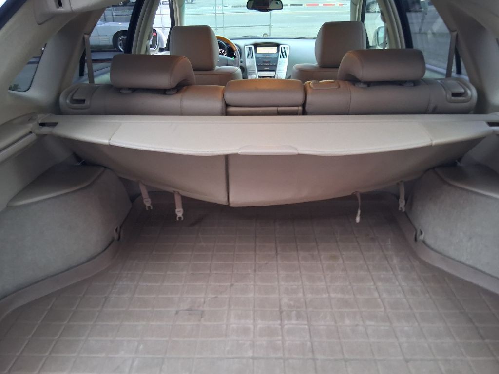 2005 Lexus RX Image 13