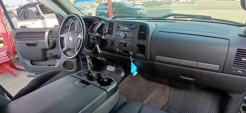 2013 Chevrolet Silverado 1500 Image 6