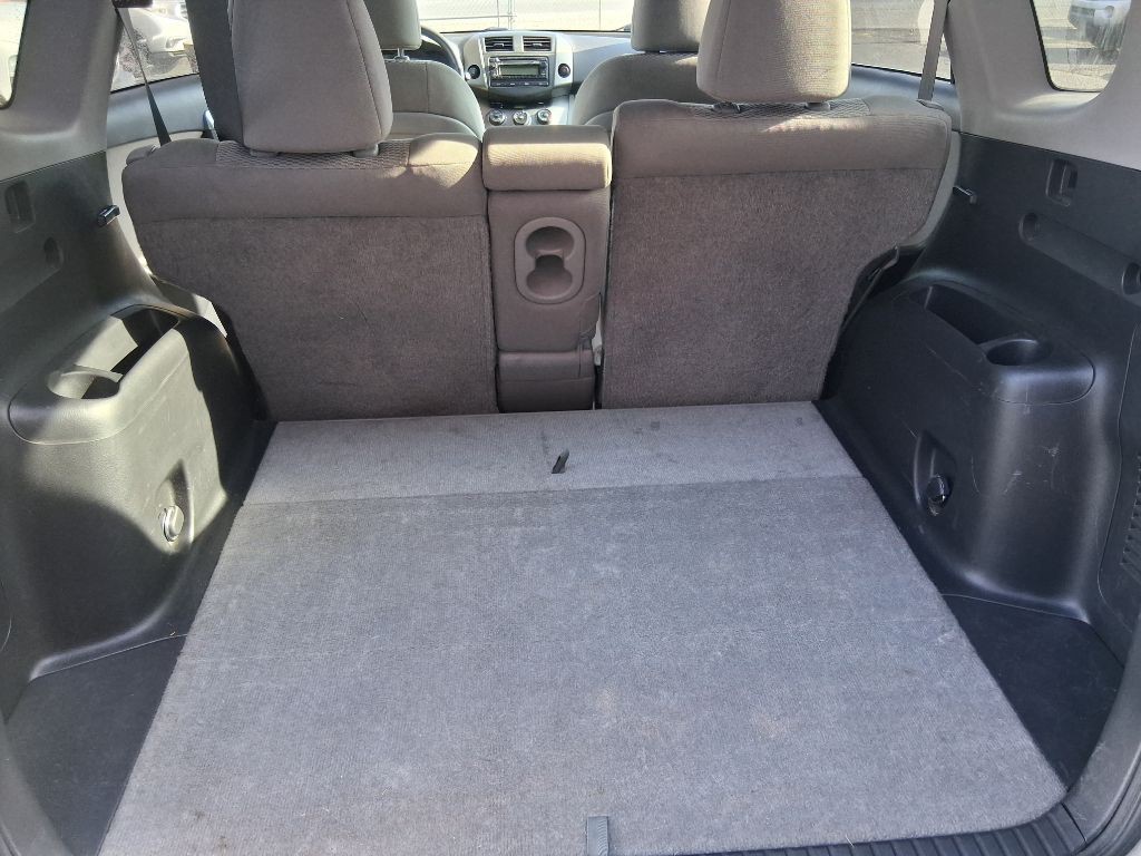 2012 Toyota Rav4 Image 12