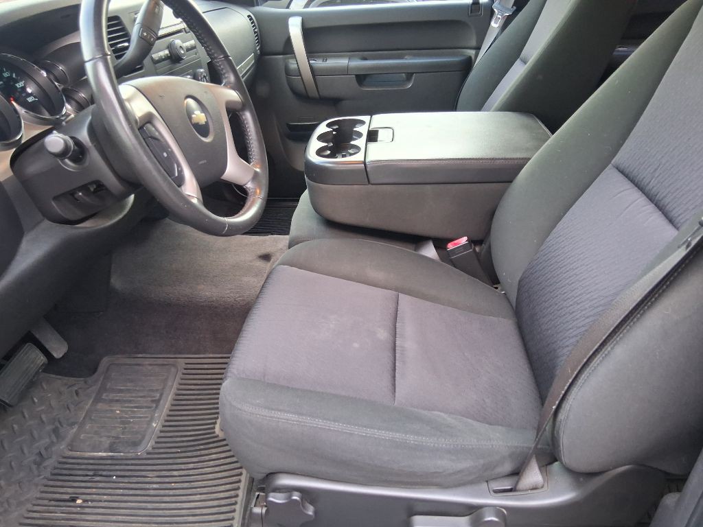 2010 Chevrolet Silverado 1500 Image 6