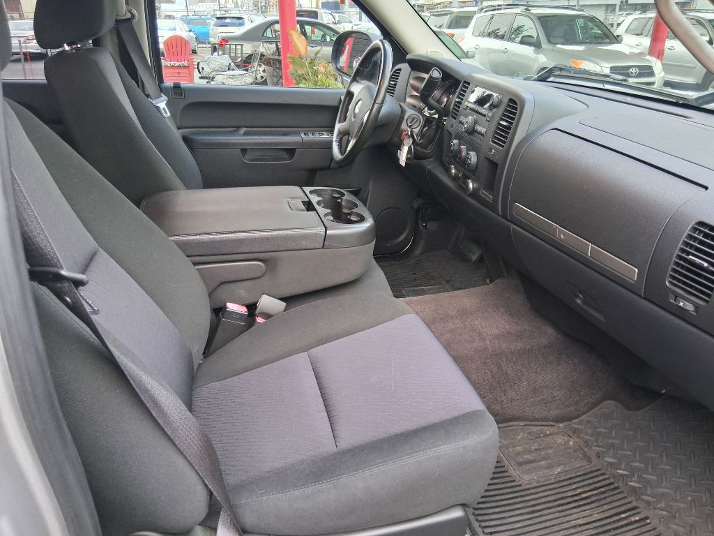 2010 Chevrolet Silverado 1500 Image 7