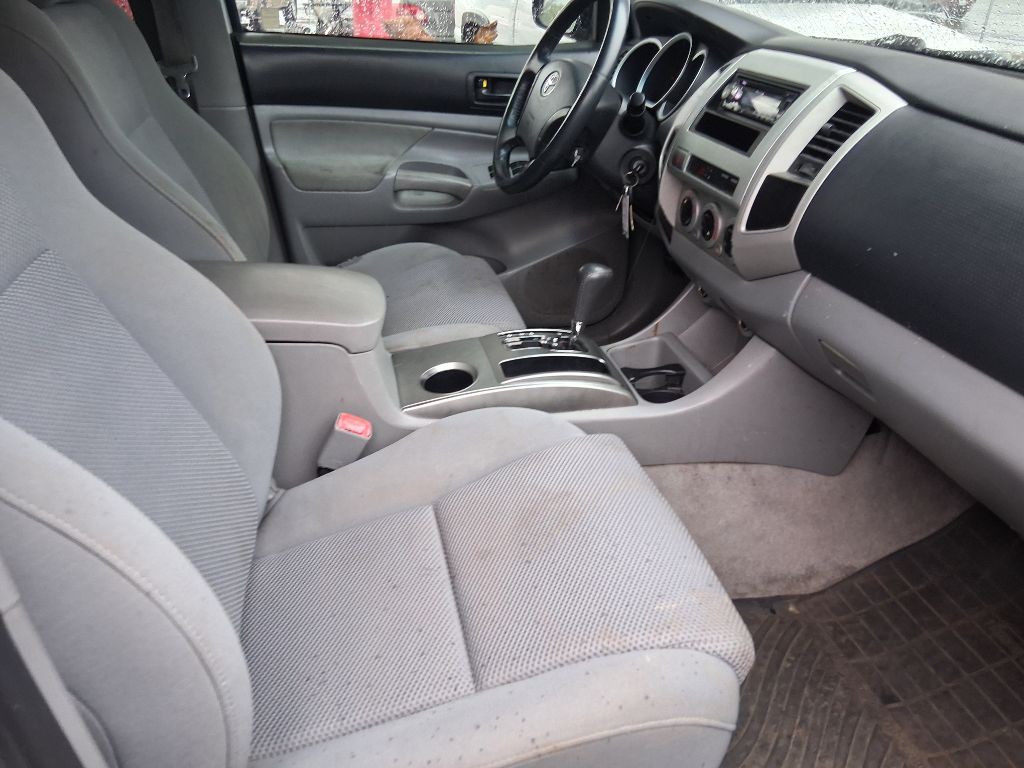 2008 Toyota Tacoma Image 9