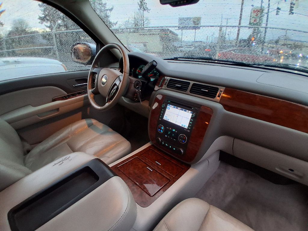 2008 Chevrolet Tahoe Image 11