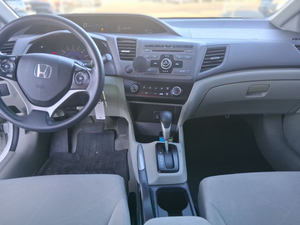 2012 Honda Civic Image 9