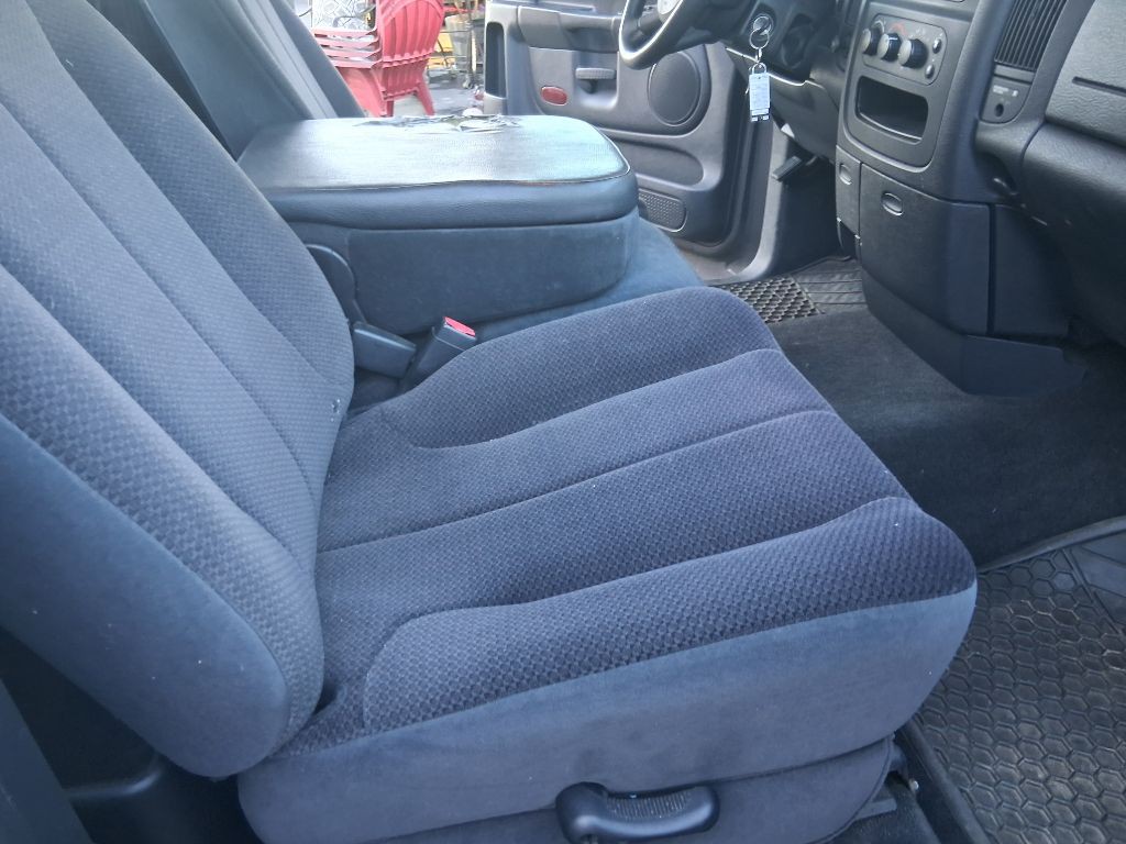 2004 Dodge Ram 1500 Image 11