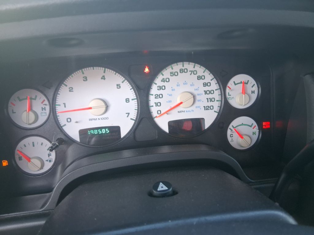 2004 Dodge Ram 1500 Image 12