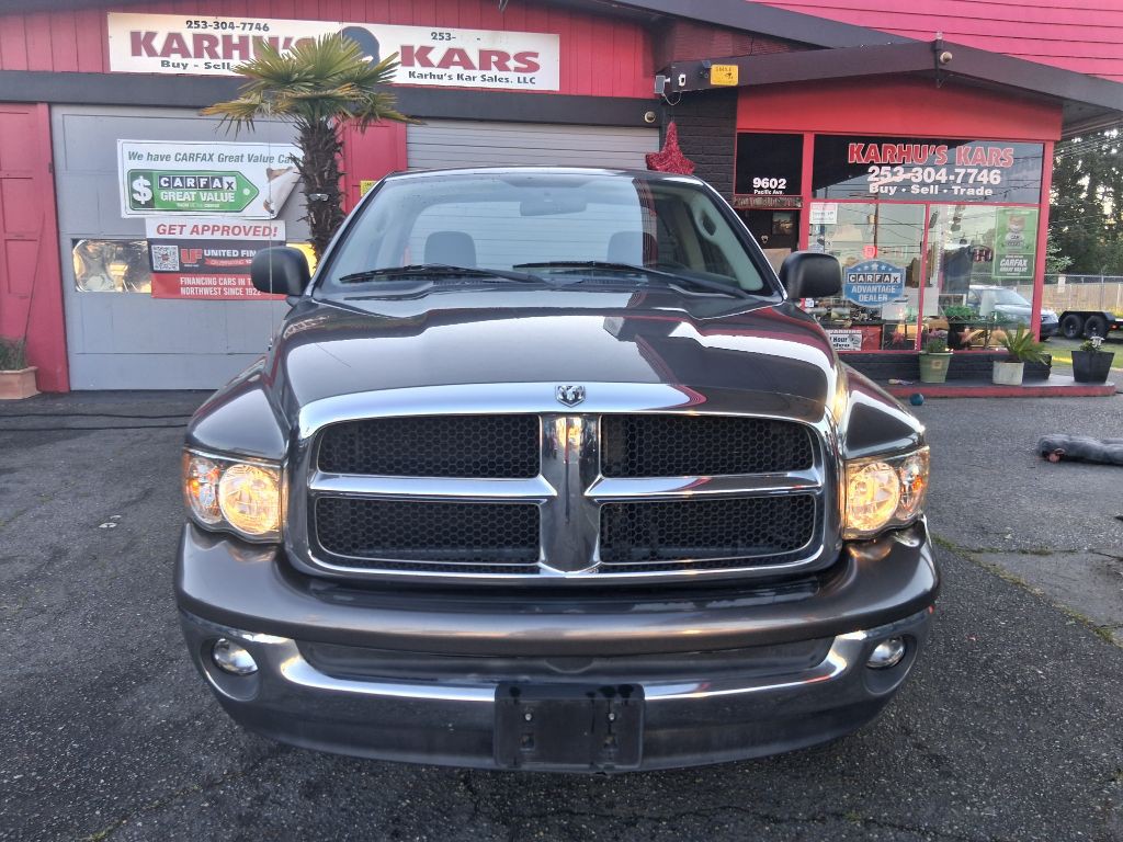 2004 Dodge Ram 1500 Image 2