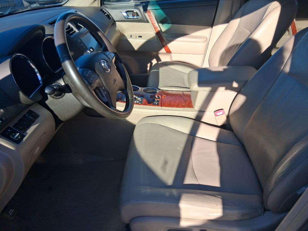 2008 Toyota Highlander Image 10