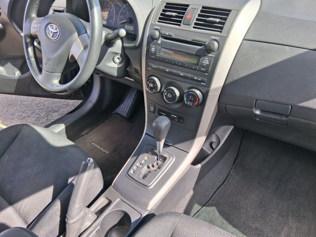 2009 Toyota Corolla Image 11