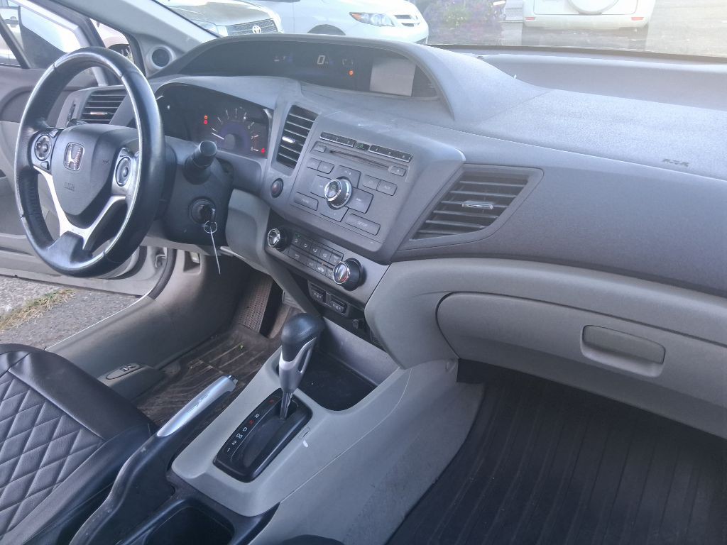 2012 Honda Civic Image 10