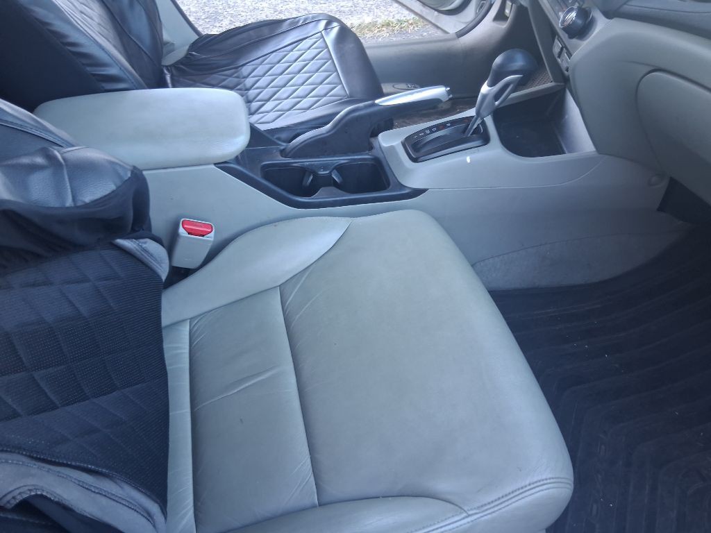2012 Honda Civic Image 13