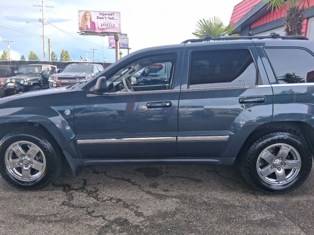 2006 Jeep Grand Cherokee Image 2