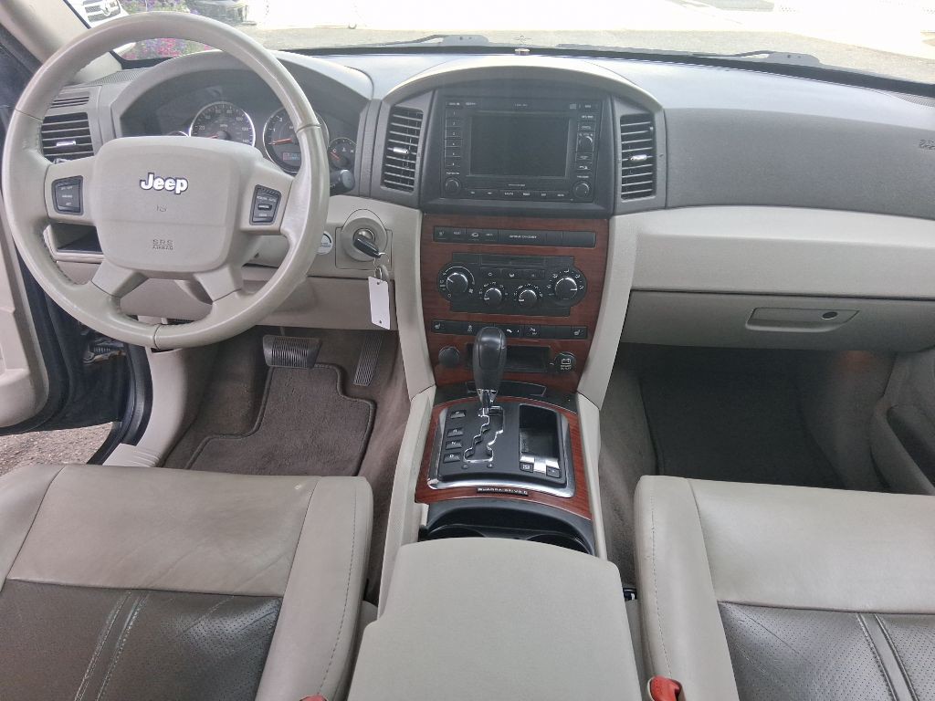 2006 Jeep Grand Cherokee Image 8