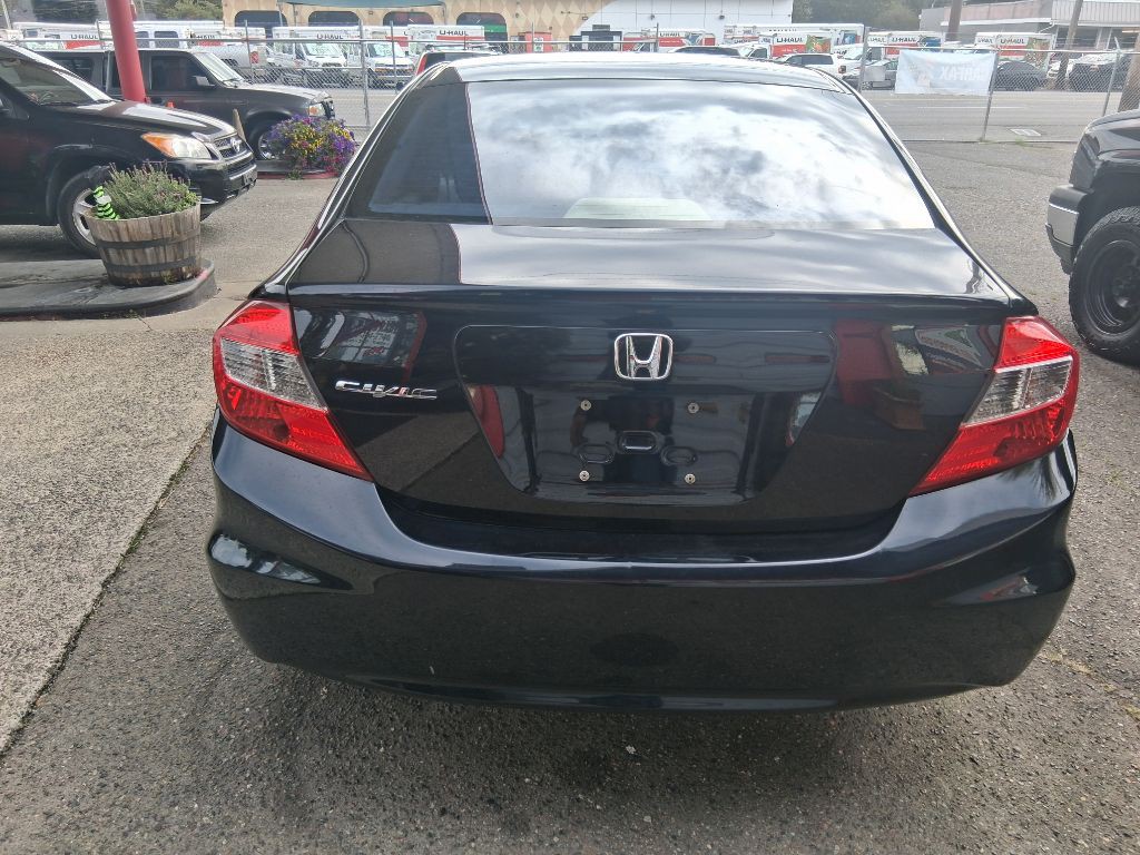 2012 Honda Civic Image 8