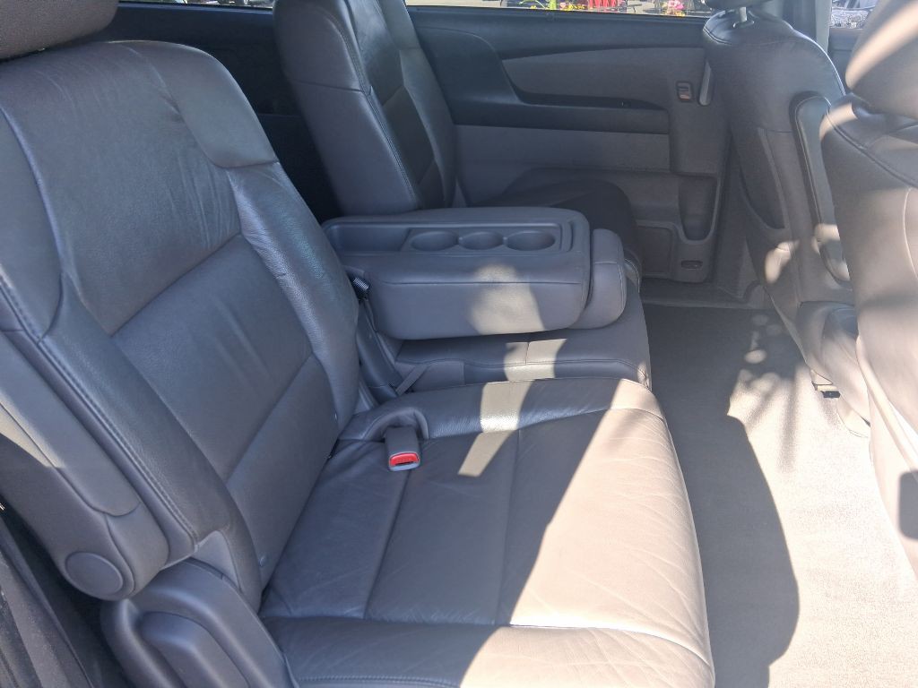 2011 Honda Odyssey Image 12