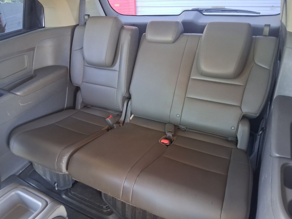 2011 Honda Odyssey Image 13