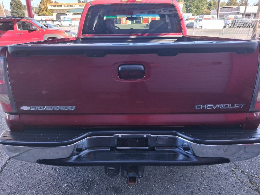 2004 Chevrolet Silverado 1500 Image 8
